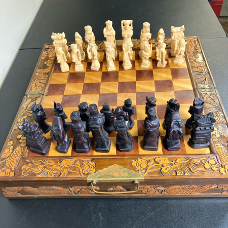 CHINESE CHESS SET