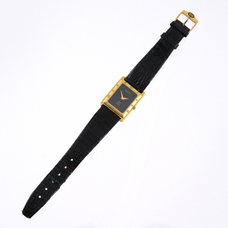GUCCI 4200M GOLD-PLATED RECTANGULAR QUARTZ WRISTWATCH display picture 3